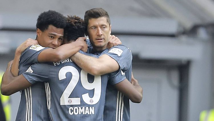 Selbst zwischen den Trainingsstreithähnen Robert Lewandowski und Kingsley Coman gab es eine Umarmung.