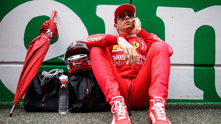 Charles Leclerc war von der Teamorder bei Ferrari alles andere als angetan.