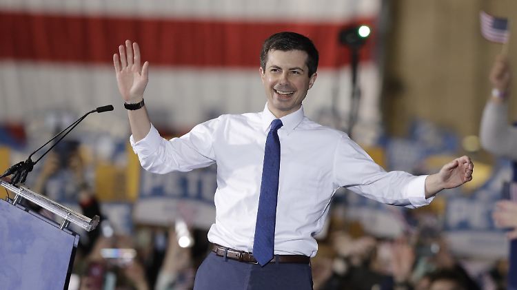 Pete Buttigieg ist derzeit Bürgermeister der
100.000-Einwohner-Stadt South Bend im Bundesstaat Indiana.
