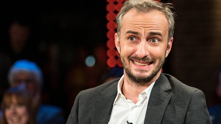 Jan Böhmermann fühlte sich von der Kanzlerin vorverurteilt.