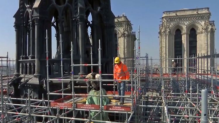 NotreDameRestaurierung.jpg