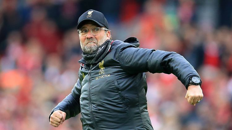 Jürgen Klopp jubelt, wie andere Menschen sich ärgern: Der deutsche Trainer des FC Liverpool kann in dieser Saison noch zwei Titel holen.