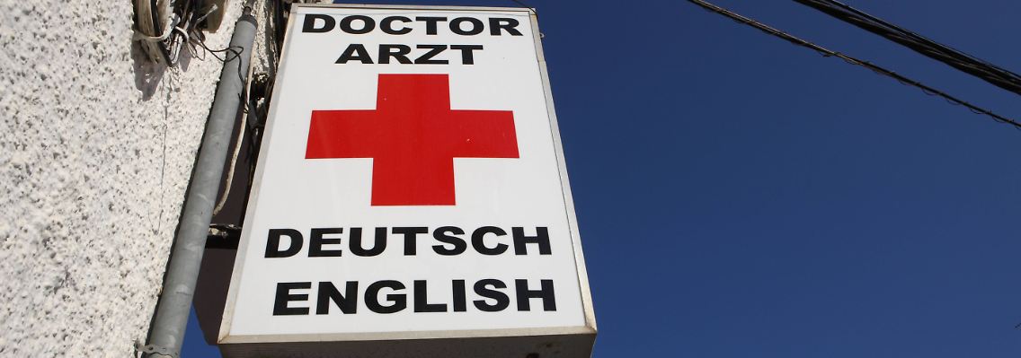 Eine Auslandskrankenversicherung ist gerade für Ziele außerhalb Europas zu empfehlen.