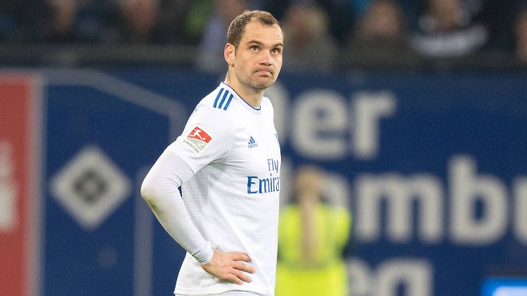 "Kein Spitzenspieler, den ich mir in der bundesliga vorstellen kann": HSV-Stürmer Pierre-Michel Lasogga ist Geldgeber Klaus-Michael Kühne weiter in Dorn im Auge.