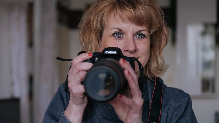 Katrin Titze engagiert sich als Sternenkinder-Fotografin und macht die Bilder ehrenamtlich.