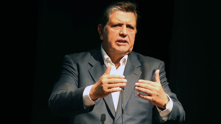 Der Ex-Präsident bestreitet die Korruptionsvorwürfe.