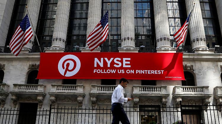 Die New York Stock Exchange hat schon geflaggt: Der Fotodient Pinterest will hier heute 1,4 Milliarden Dollar einsammeln.