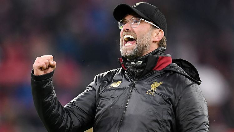 Jürgen Klopp und der FC Liverpool eilen in Liga und Champions League derzeit von Sieg zu Sieg - und träumen vom großen Double.