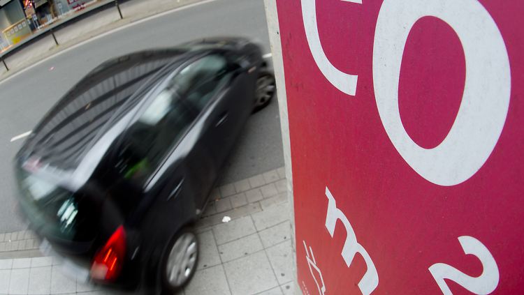 Die Debatte über einen CO2-Preis für mehr Klimaschutz nimmt Fahrt auf.