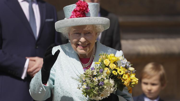 Ging am Ostersonntag gut gelaunt in die Kirche: Queen Elizabeth II.