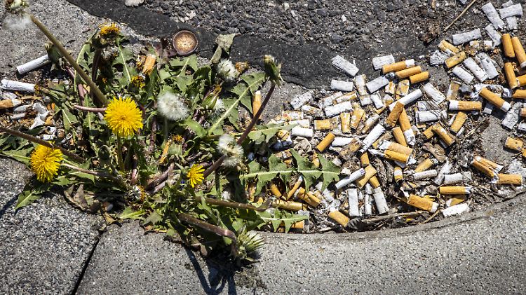Kippen, Kaugummis, Kronkorken: Die Städte lassen Müllsünder zahlen.