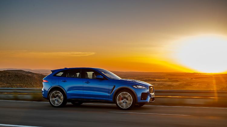 In 4,3 Sekunden sprintet der F-Pace SVR aus dem Stand auf Tempo 100.