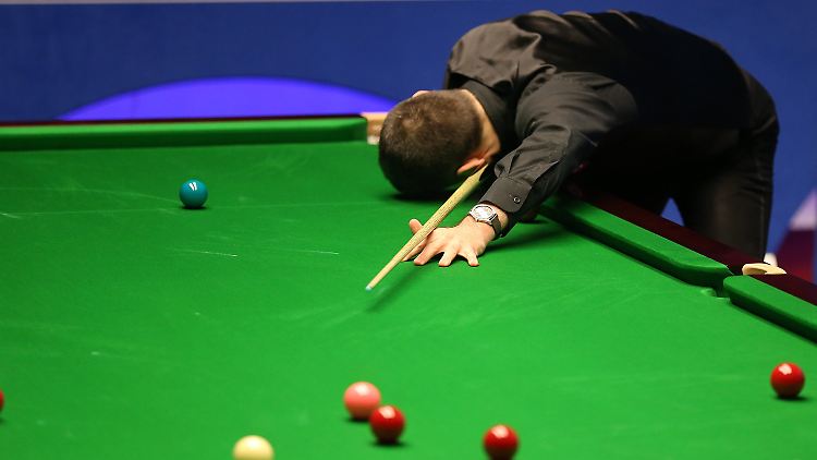 Superstar O'Sullivan ist bei der Snooker-WM sensationell in der ersten Runde gescheitert.