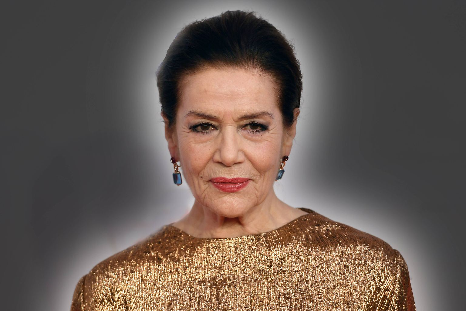 Hannelore Elsner war eine der bekanntesten Schauspielerinnen Deutschlands. Am Ostersonntag ist sie gestorben. Viele Kollegen und Freunde nehmen jetzt Abschied von ihr. 