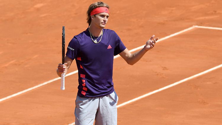 Alexander Zverev leistet sich einen Patzer nach dem Anderen.