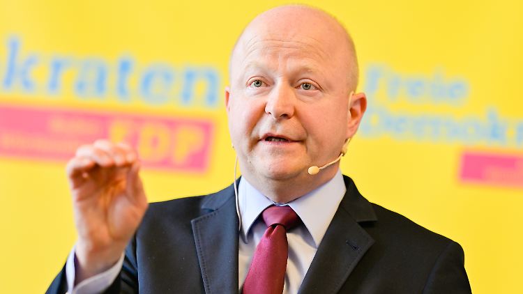 In der Enteignungsdebatte schlägt FDP-Fraktionsvize Michael Theurer eine Grundgesetzänderung vor.