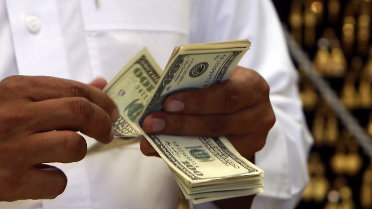 Investoren aus aller Welt schließen wieder Multi-Milliarden-Geschäfte in Saudi-Arabien ab.