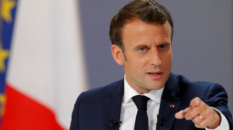 Macron will Steuern senken, aber auch an seinem Reformkurs festhalten.
