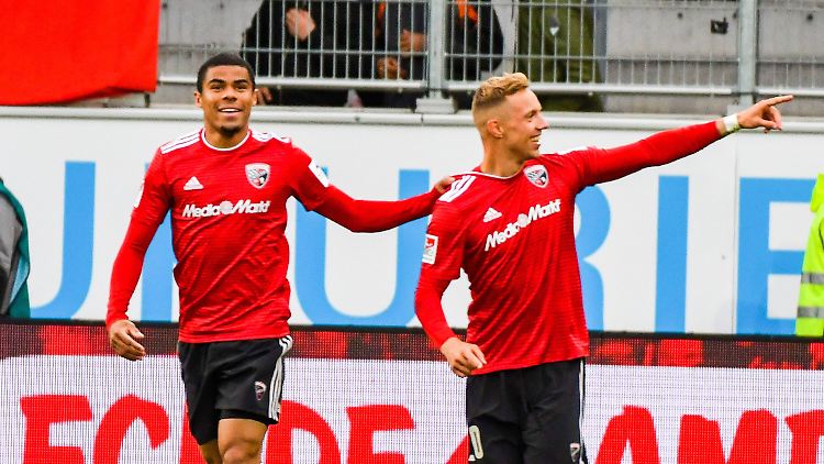 Sonny Kittel (r.) bejubelte gegen Dresden seinen achten Saisontreffer.