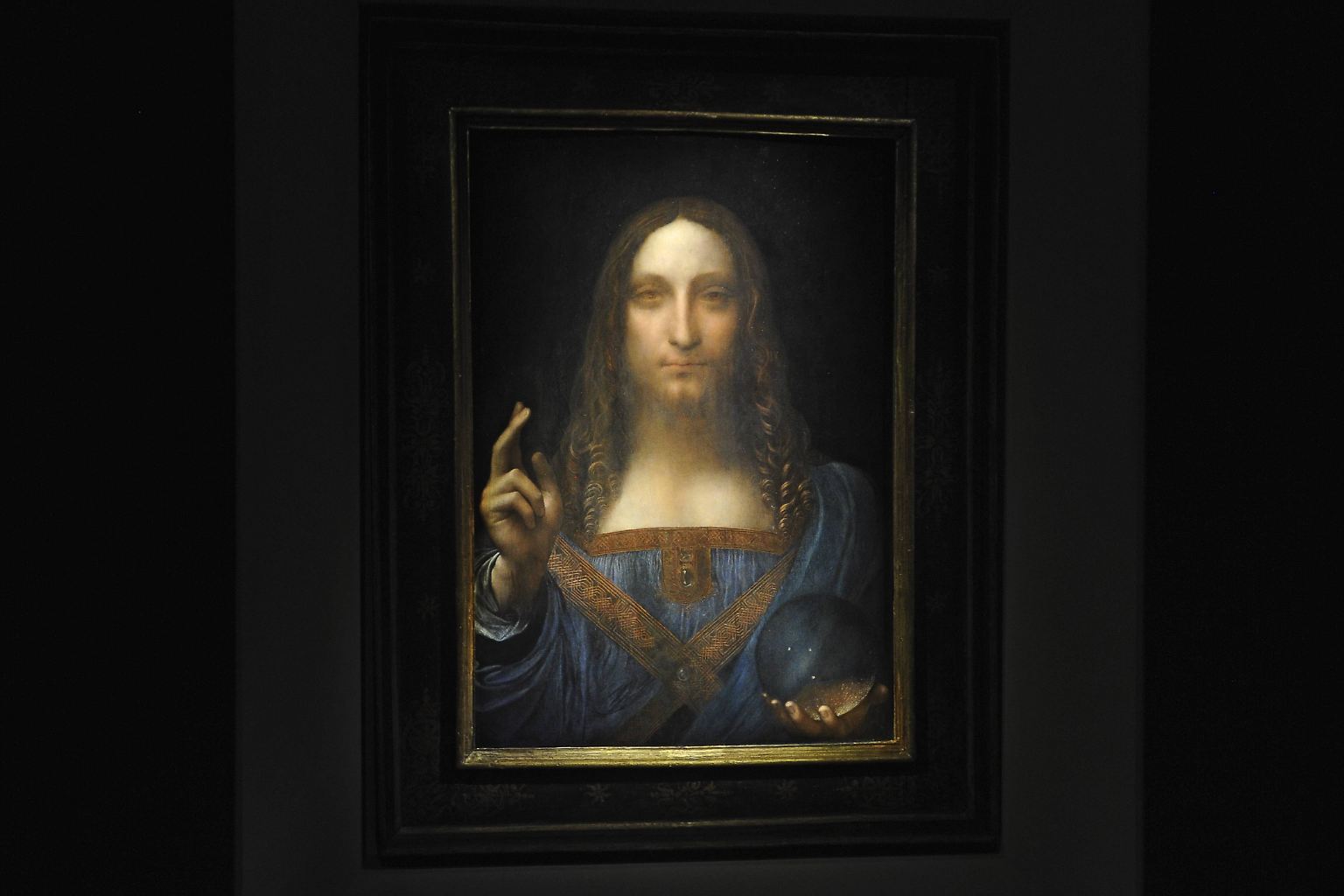 2017 werden bei einer Auktion 450 Millionen Dollar für das Gemälde "Salvatore mundi" bezahlt. Der Grund für die Rekordsumme: Der Glaskugel-Jesus soll von Leonardo da Vinci stammen, ...
