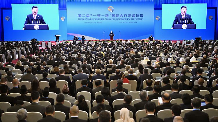 Viele Staaten hat China für sein Infrastrukturprojekt bereits geworben. Nicht alle sind glücklich mit der Zusammenarbeit.