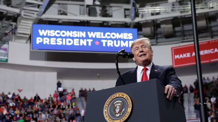 Bei seinem Auftritt am Wochenende in Wisconsin machte Trump 61 zumindest irreführende Behauptungen.