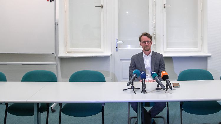 Einsamer Abschied: Brodkorbs vorerst letzte Pressekonferenz.