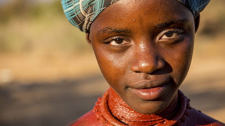 Die Khoisan im Süden und Südwesten Afrikas tragen Gene einer unbekannten Menschenart in sich.