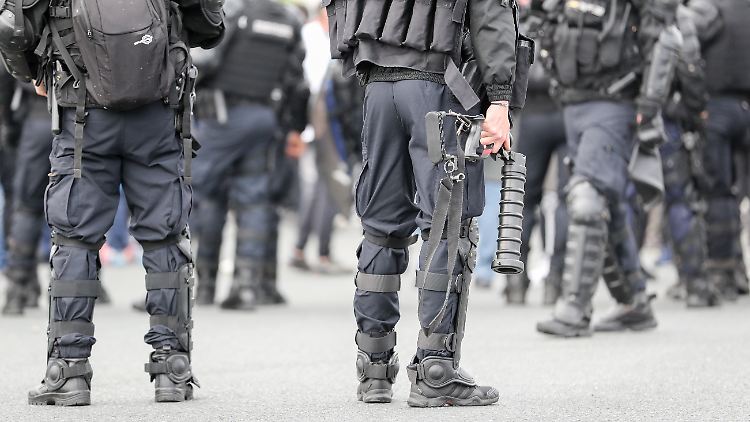 "Gelbwesten", Terrorgefahr und viele Großveranstaltungen: Frankreichs Polizei steht unter Dauerstress.