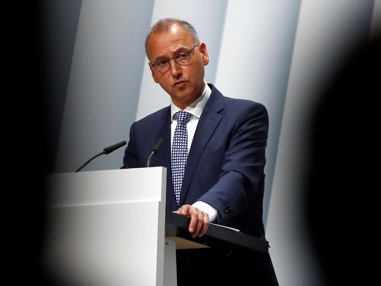Werner Baumann bekam auf der Hauptversammlung einiges zu hören. Dabei kann sich der Zustand von Bayer eigentlich sehen lassen.