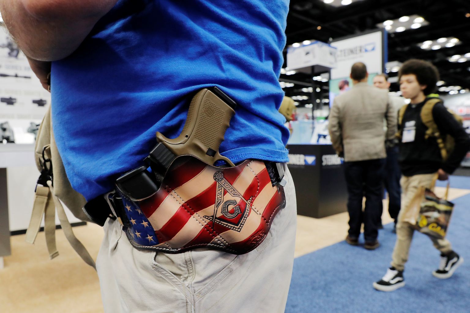 Alljährlich kommen die Mitglieder der National Riffle Association of America zu einem mehrtägigen Treffen zusammen. 