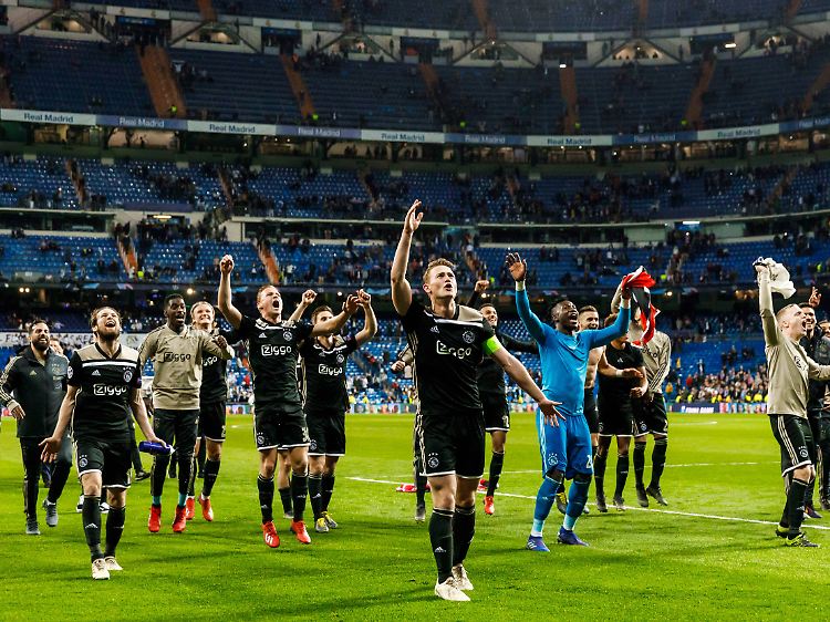 Real Madrid rausgekegelt: Ajax Amsterdam feiert nach dem 4:1 in der spanischen Hauptstadt.