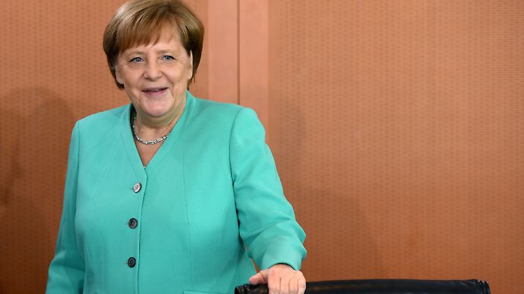 Hält an ihrem Amt fest: Kanzlerin Angela Merkel.