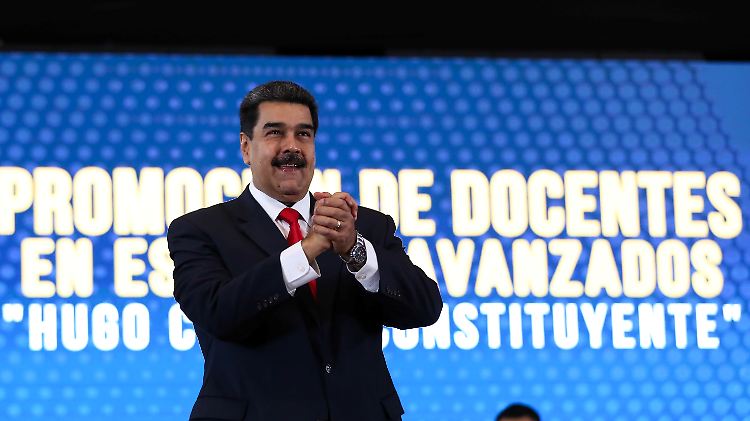 Der Großteil des Militärs steht momentan noch hinter Präsident Maduro.