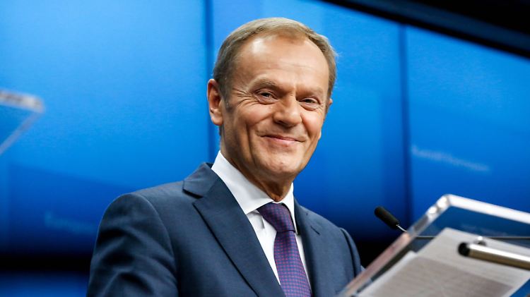 Tusk selbst hat sich noch nicht zu seinen Zukunftsplänen geäußert. 