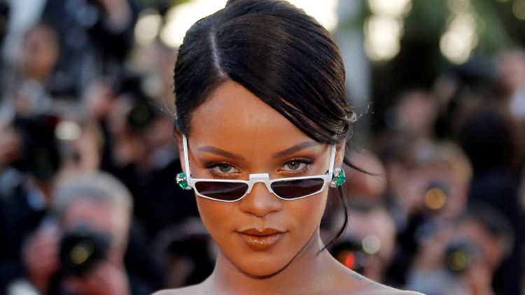 Augen auf: Rihanna.