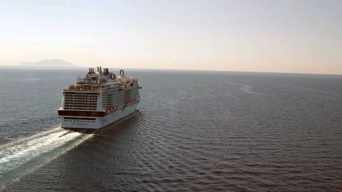 MSCMeraviglia.jpg