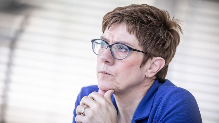 Partei-Kollegen wünschen sich von Annegret Kramp-Karrenbauer eine Schärfung des CDU-Profils.