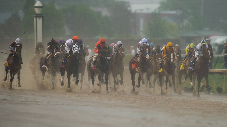 Das Kentucky Derby zieht seit 1875 Stars und Sternchen sowie die Massen an.