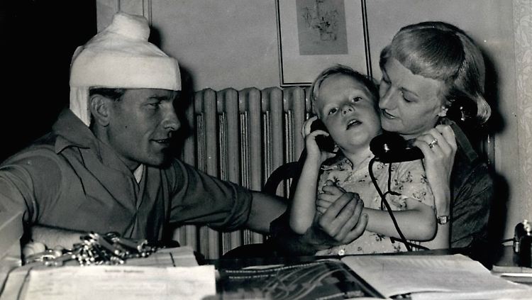 Urlaub bei Freunden in  Herzogenaurach: Bernhard Carl Trautmann im Sommer 1956.