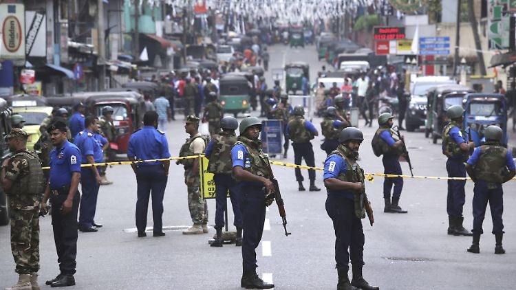 Nach der Anschlagsserie an Ostern verschärft Sri Lanka Visa-Regeln für Religionslehrer.