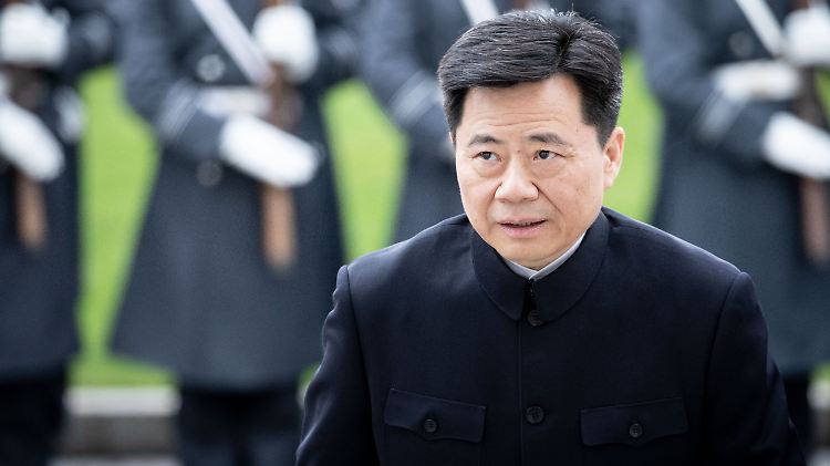 Der chinesische Botschafter Wu Ken hat eine steigende Skepsis in Deutschland moniert.