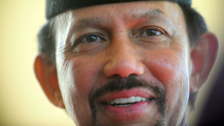 Rudert in Sachen Todesstrafe zurück: Bruneis Sultan Hassanal Bolkiah.