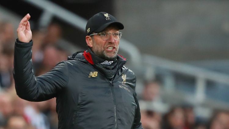 Alle Mann nach vorne? Nun, so vielleicht nicht: Aber Jürgen Klopp will gegen den FC Barcelona voll auf Risiko gehen.