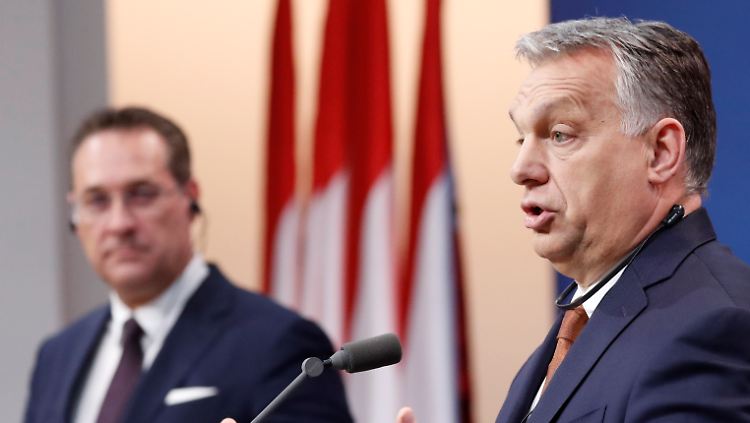 Orban (r.) traf sich in Budapest mit dem österreichischen Vizekanzler Strache.