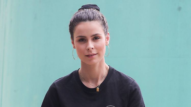 Eigentlich legt Lena Meyer-Landrut Wert auf Nachhaltigkeit. Diesbezüglich war ihre Kooperation mit H&M wohl ein Fehlgriff. 