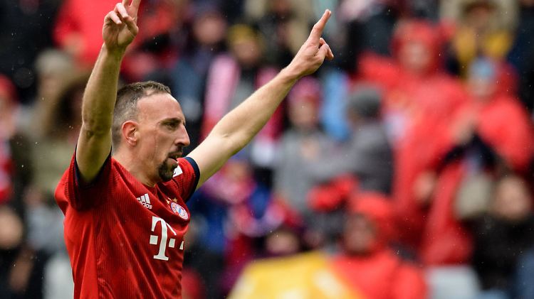 Franck Ribéry sieht sich auch zukünftig beim FC Bayern.