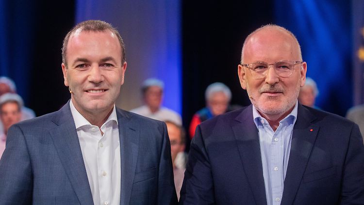 Weber (l.) und Timmermans gelten als die aussichtsreichsten Kandidaten für den EU-Vorsitz.