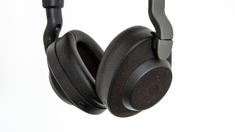 Der Jabra Elite 85h ist ein rundum gelungener Kopfhörer mit Bluetooth und KI-ANC.