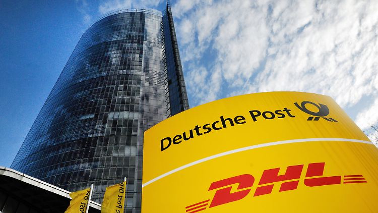 Die Zahlen der Post sehen gut aus, doch daheim schwinden die Gewinne bei der Brief- und Paketsparte. 